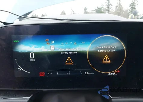 2023 Kia Niro Ev Wave z USA, uszkodzony, nr VIN KNDCT3L11P5044919